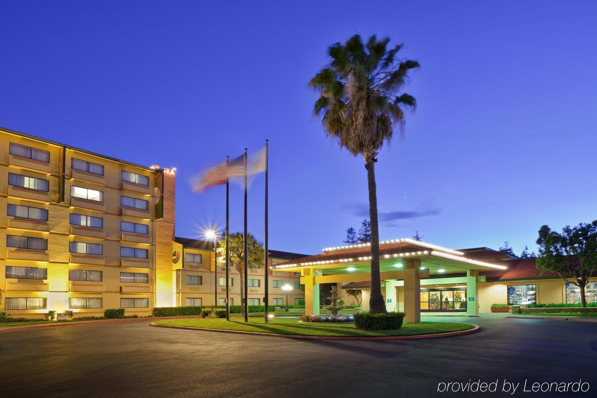 Crowne Plaza Silicon Valley North - Union City By Ihg Buitenkant foto