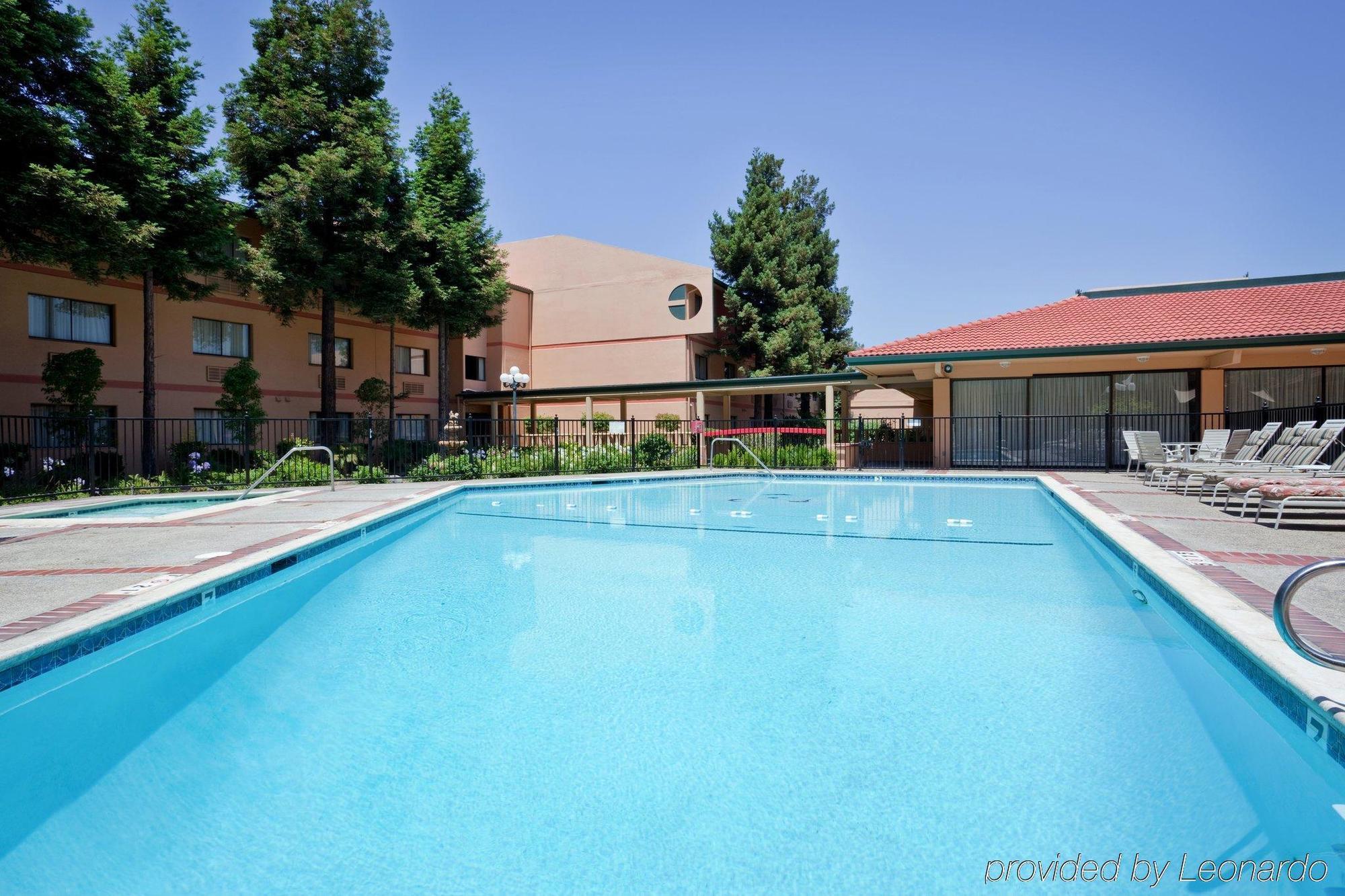 Crowne Plaza Silicon Valley North - Union City By Ihg Buitenkant foto