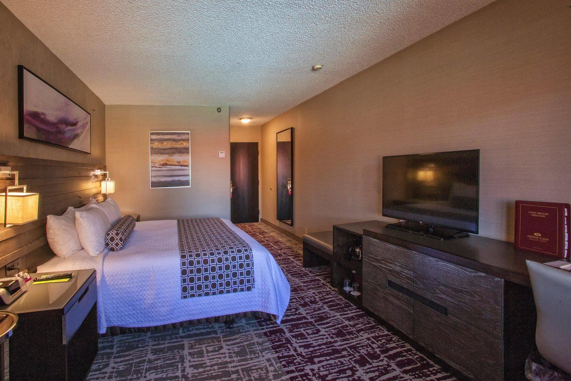 Crowne Plaza Silicon Valley North - Union City By Ihg Buitenkant foto