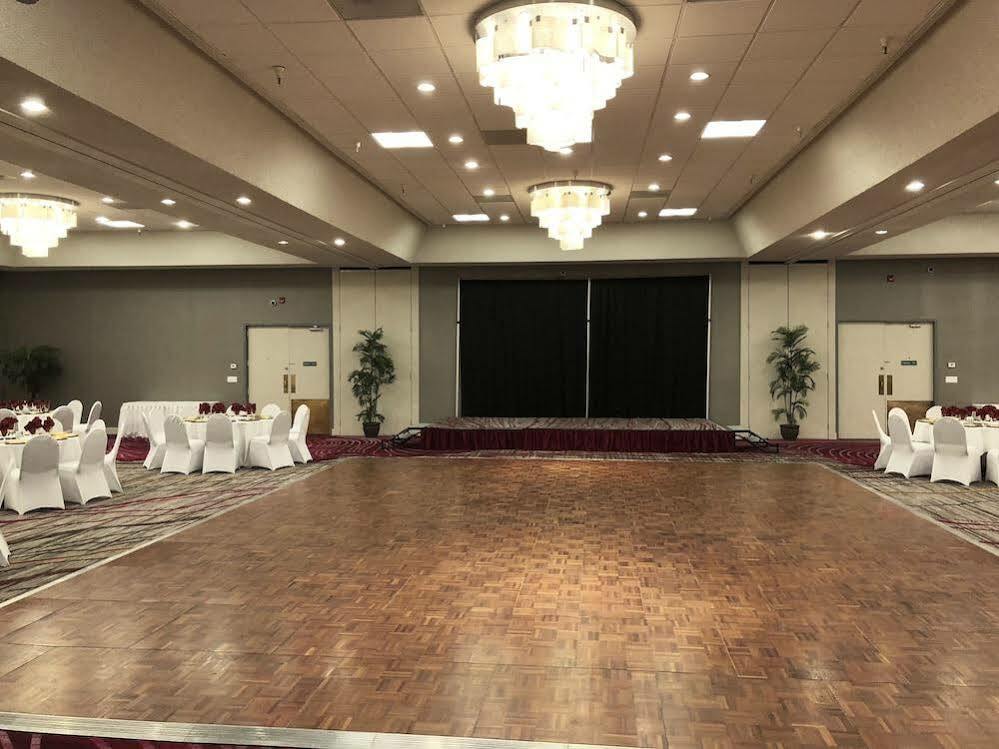 Crowne Plaza Silicon Valley North - Union City By Ihg Buitenkant foto